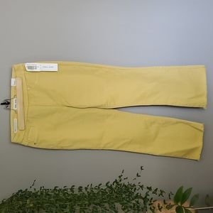 NWT Tribal Jean's Mid-Rise Straight Crop Raw Hem Yellow size 6 pants